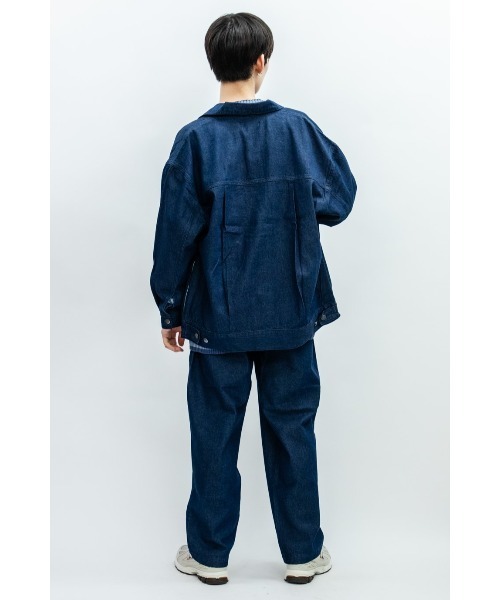 Beno(ビーノ)の「10ozデニム ルーズシルエット ジャケット Gジャン(デニムジャケット・メンズ・ワンウォッシュ/ブラック・M/L)」の10枚目の写真