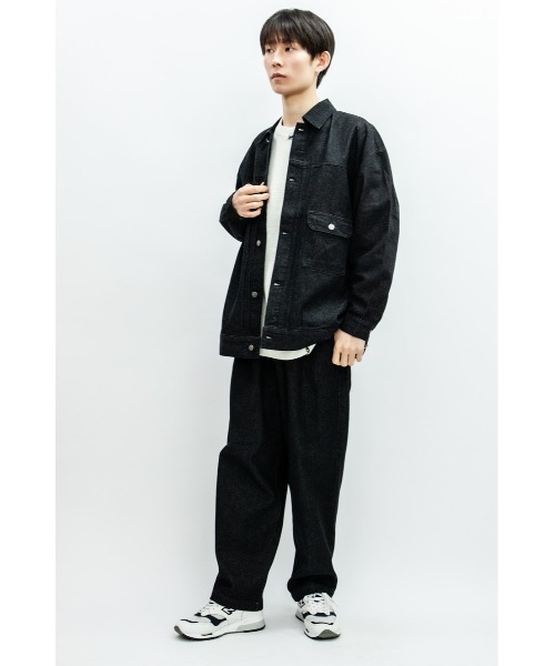 Beno(ビーノ)の「10ozデニム ルーズシルエット ジャケット Gジャン(デニムジャケット・メンズ・ワンウォッシュ/ブラック・M/L)」の21枚目の写真