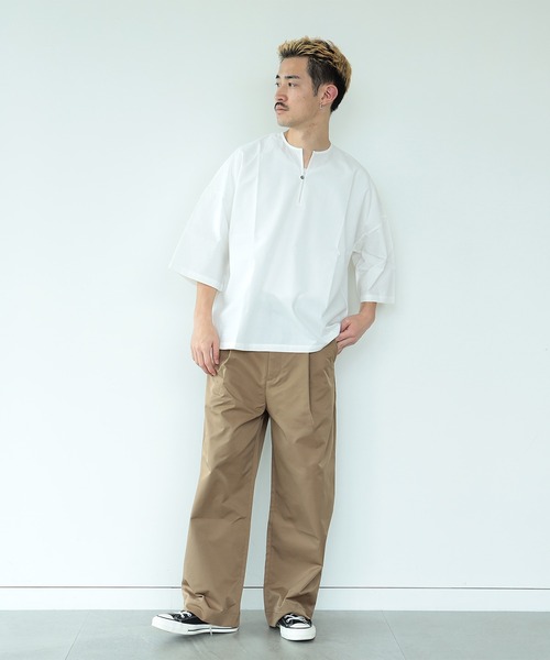 BEAMS LIGHTS(ビームスライツ)の「BEAMS LIGHTS / インドコットン ポプリン プルオーバーシャツ(Tシャツ/カットソー・メンズ・オフホワイト/ブラウン/ネイビー・SMALL/MEDIUM/LARGE)」の17枚目の写真