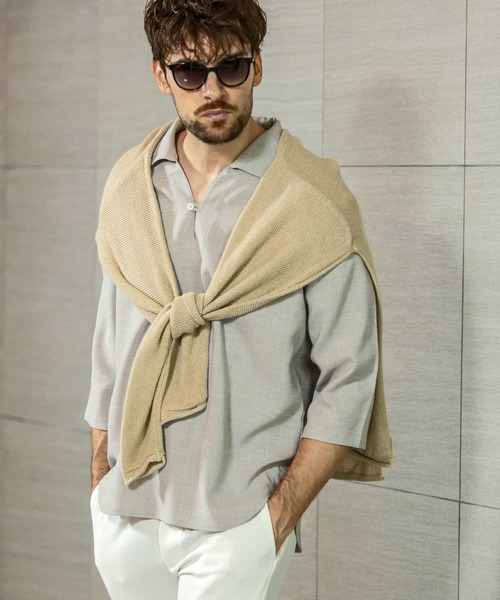 1piu1uguale3 RELAX(ウノピュウノウグァーレトレリラックス)の「1PIU1UGUALE3 RELAX(ウノピゥウノウグァーレトレ リラックス)コットンリネンVネックニット(ニット/セーター・メンズ・ダークベージュ/ブラック/ベージュ・XL/L/M/S)」の8枚目の写真