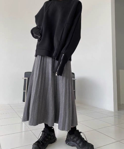 SEN TOKYO（セントーキョー）の「大人の魅力溢れる。袖口ファスナー付スウェット（スウェット・レディース・ブラック/ホワイト・FREE）」の19枚目の写真