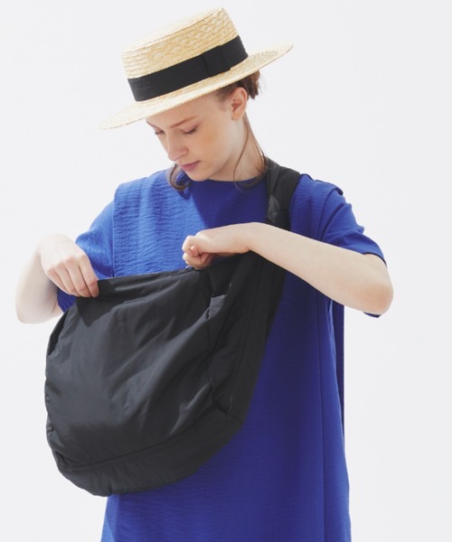 EDIT Gris（エディットグリ）の「【A4サイズ収納可能】ナイロンショルダーバッグ（ショルダーバッグ・レディース・ブラック/ホワイト/グリーン・FREE）」の11枚目の写真