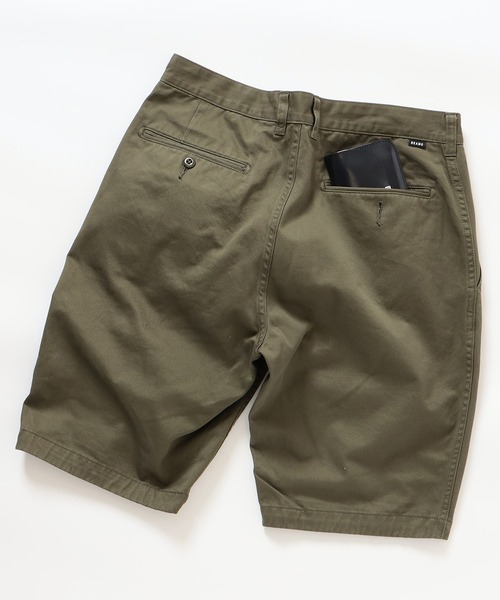 BEAMS（ビームス）の「BEAMS / ベーシック チノショーツ（その他パンツ・メンズ・ブラック/オリーブ/ベージュ/ネイビー・S/M/L/XL）」の3枚目の写真