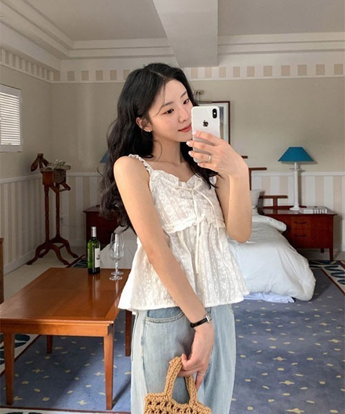 グニフニ♡リボンとレースたっぷりキャミソール グニフニ♡リボンとレースたっぷりキャミソール