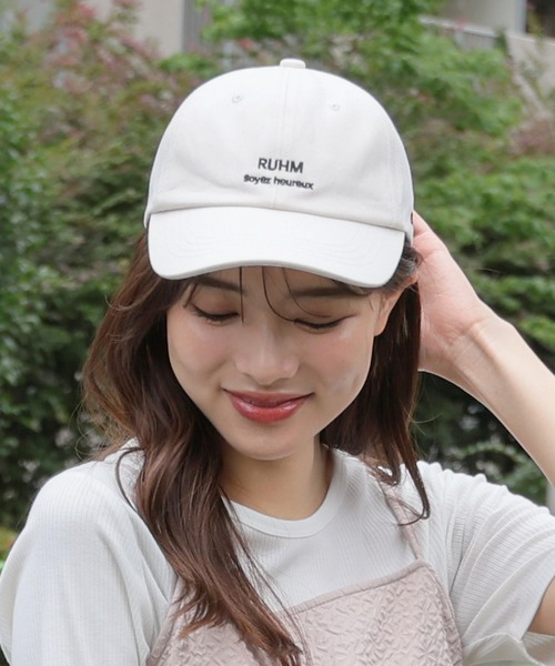 Honeys（ハニーズ）の「配色ロゴキャップ（キャップ・レディース・ブラック/エンジ/アイボリー・FREE）」の4枚目の写真