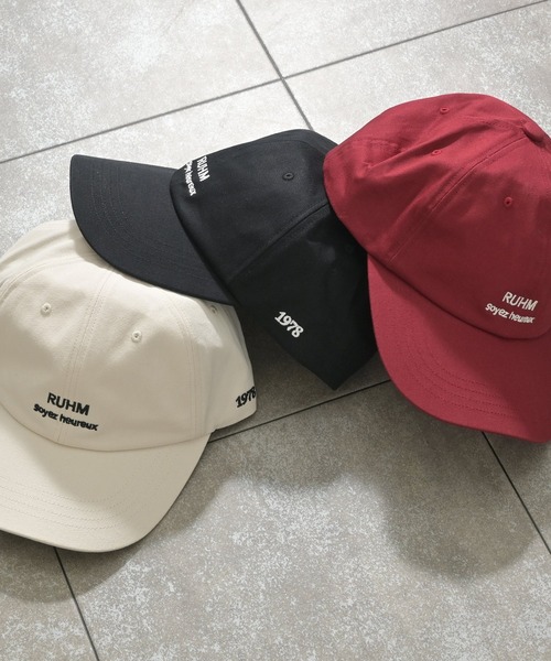 Honeys（ハニーズ）の「配色ロゴキャップ（キャップ・レディース・ブラック/エンジ/アイボリー・FREE）」の10枚目の写真