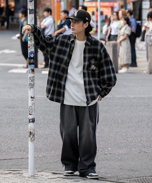 kutir（クティール）の「ダイス刺繍オンブレチェックビック長袖シャツ（シャツ/ブラウス・メンズ・パープル/ライトグレー/グレー・SMALL/MEDIUM/LARGE）」の10枚目の写真