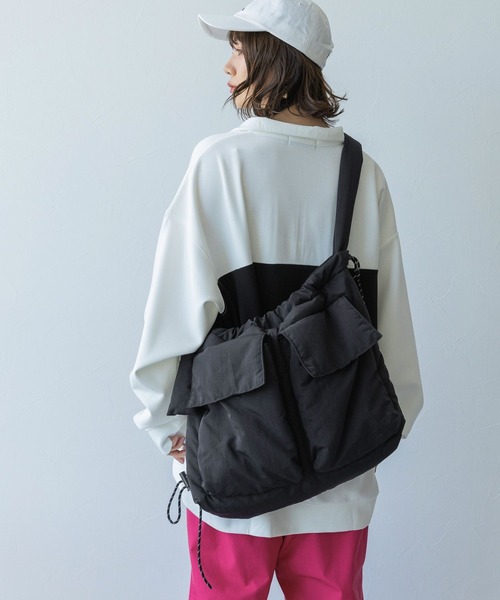 RAGEBLUE(レイジブルー)の「3WAYナイロンショルダーバック(ショルダーバッグ・レディース・ブルー/ブラック/オリーブ・FREE)」の4枚目の写真