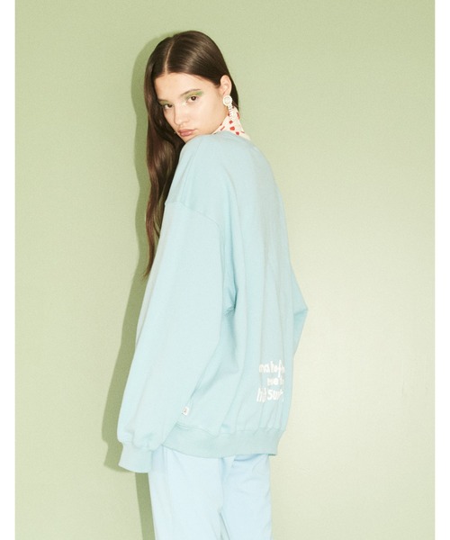 Little sunny bite(リトルサニーバイト)の「《Little sunny bite》little sunny bite x anna hofmann Home alone sweat top(スウェット・レディース・ホワイト/ブルー・SMALL)」の8枚目の写真