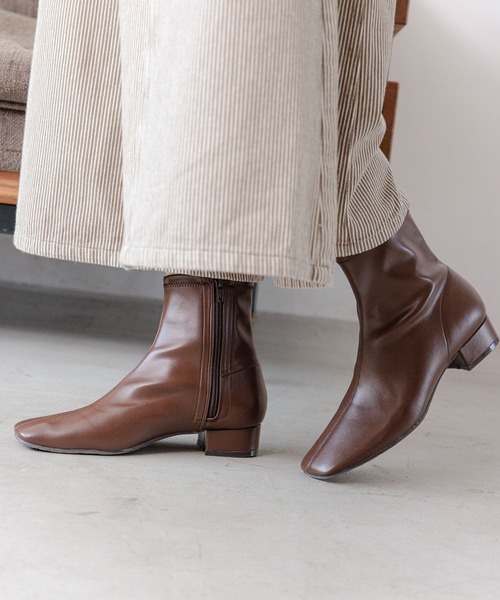 studio CLIP（スタディオクリップ）の「【消臭・抗菌防臭】柔らかスクエアヒールブーツ（ブーツ・レディース・アイボリー/ブラック/ブラウン・MEDIUM/LARGE/X-LARGE）」の5枚目の写真