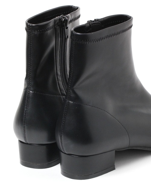 studio CLIP（スタディオクリップ）の「【消臭・抗菌防臭】柔らかスクエアヒールブーツ（ブーツ・レディース・アイボリー/ブラック/ブラウン・MEDIUM/LARGE/X-LARGE）」の16枚目の写真