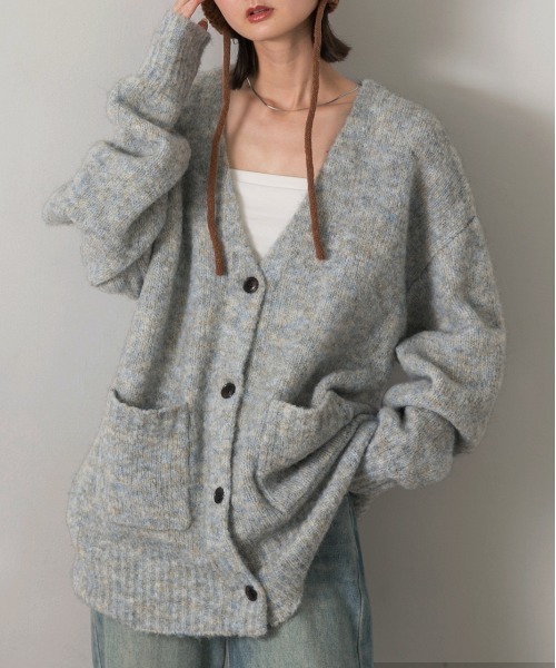 ad thie（アドティエ）の「ブークレー カーディガン（カーディガン/ボレロ・レディース・ブルー/モカ/イエロー/ベージュ/チャコール/杢グレー/ピンク・FREE）」の2枚目の写真