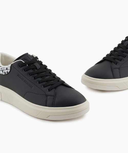 ARMANI EXCHANGE(アルマーニエクスチェンジ)の「【A|X アルマーニ エクスチェンジ】オールオーバーロゴ レースアップスニーカー(スニーカー・メンズ・ブラック/ホワイト/ブラック系その他/ホワイト系その他・7/6.5/7.5/8.5/5/8/6/9.5/9/5.5/10/10.5)」の9枚目の写真