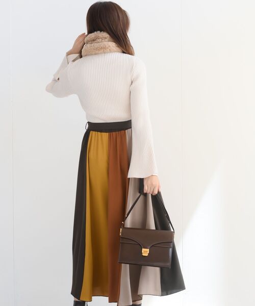 rps(アールピーエス)の「ポンポン付きフェイクファーティペット(ストール/ショール・レディース・アイボリー/ベージュ/モカ・フリー)」の14枚目の写真