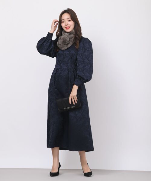 rps(アールピーエス)の「ポンポン付きフェイクファーティペット(ストール/ショール・レディース・アイボリー/ベージュ/モカ・フリー)」の19枚目の写真