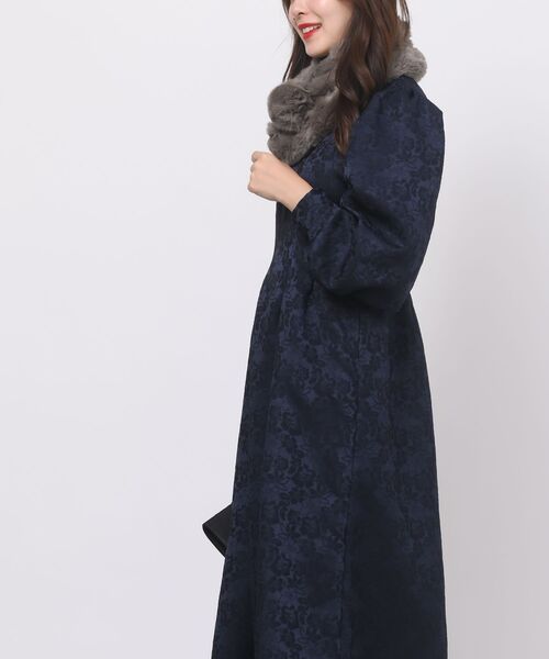 rps(アールピーエス)の「ポンポン付きフェイクファーティペット(ストール/ショール・レディース・アイボリー/ベージュ/モカ・フリー)」の20枚目の写真