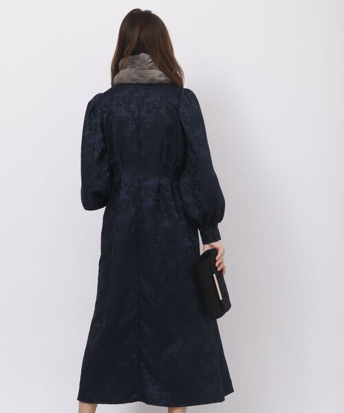 rps(アールピーエス)の「ポンポン付きフェイクファーティペット(ストール/ショール・レディース・アイボリー/ベージュ/モカ・フリー)」の21枚目の写真