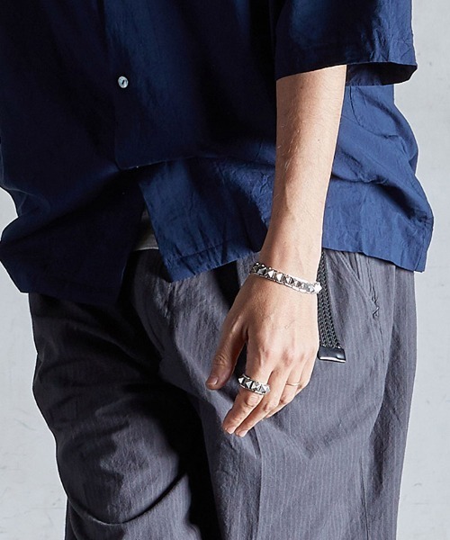 EGO TRIPPING（エゴトリッピング）の「ab1630- CLASSY STUDS RING #15 
