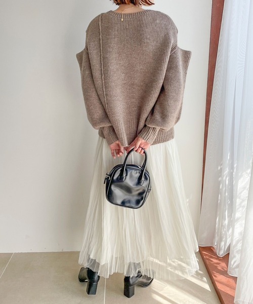 LOWRYS FARM（ローリーズファーム）の「スリットニットプルオーバーLS　988742（ニット/セーター・レディース・グレー/ブラウン/ベージュ・FREE）」の18枚目の写真