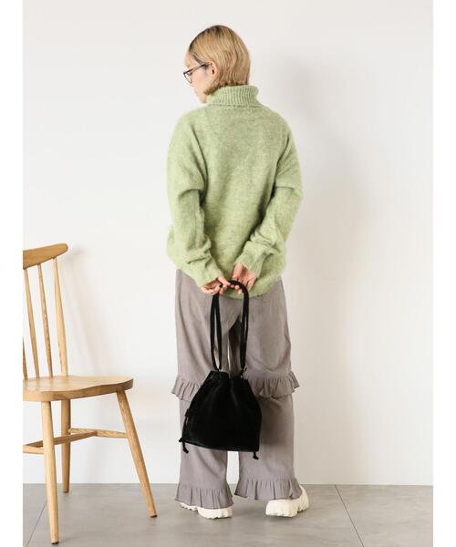 ehka sopo（エヘカソポ）の「コーデュロイフリルパンツ（その他パンツ・レディース・ブラック/グレー/キナリ・F）」の17枚目の写真