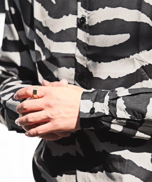 LUXSTYLE(ラグスタイル)の「総柄長袖シャツ(シャツ/ブラウス・メンズ・E/D/A/B/C/F・M/L)」の22枚目の写真