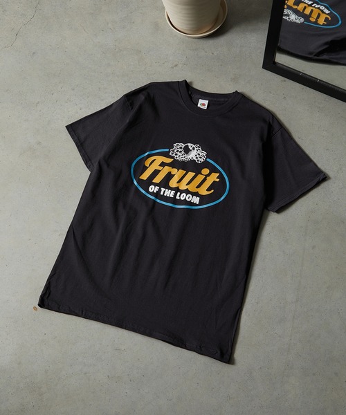 FRUIT OF THE LOOM(フルーツオブザルーム)の「FRUIT OF THE LOOM プリントTシャツ30(Tシャツ/カットソー・メンズ・グレー/ブラック/ホワイト・M/L/XL)」の3枚目の写真