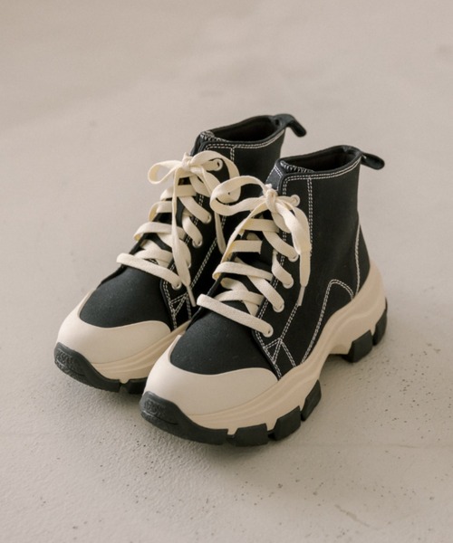 OLIVE des OLIVE（オリーブデオリーブ）の「【S/M/Lサイズ展開】ハイカットスニーカー　1041130030（スニーカー・レディース・ブラック/オフホワイト/ブラック系その他・SMALL/MEDIUM/LARGE）」の3枚目の写真
