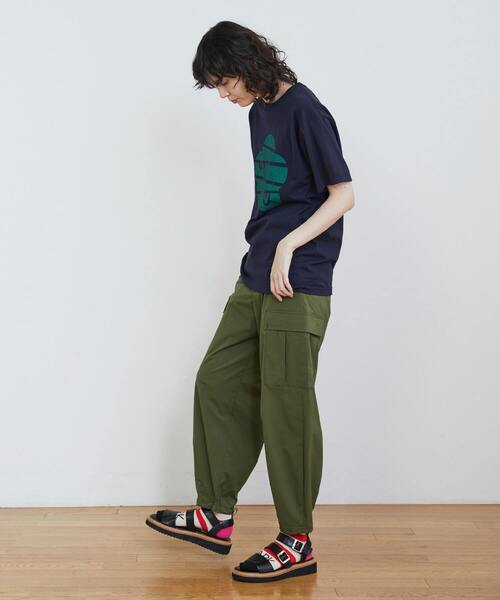 FRAPBOIS（フラボア）の「パークマークT（Tシャツ/カットソー・レディース・ブラック/エメラルド/ネイビー/イエロー/ホワイト・2/1）」の18枚目の写真