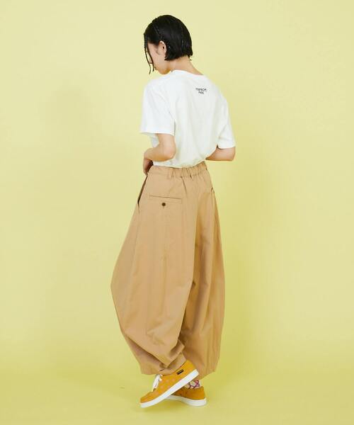 FRAPBOIS（フラボア）の「パークマークT（Tシャツ/カットソー・レディース・ブラック/エメラルド/ネイビー/イエロー/ホワイト・2/1）」の12枚目の写真