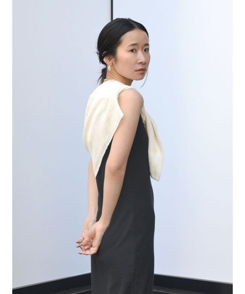 Ungrid（アングリッド）の「ショートメッシュロングスリーブTee（Tシャツ/カットソー・レディース・アイボリー/チャコールグレー・FREE）」の15枚目の写真