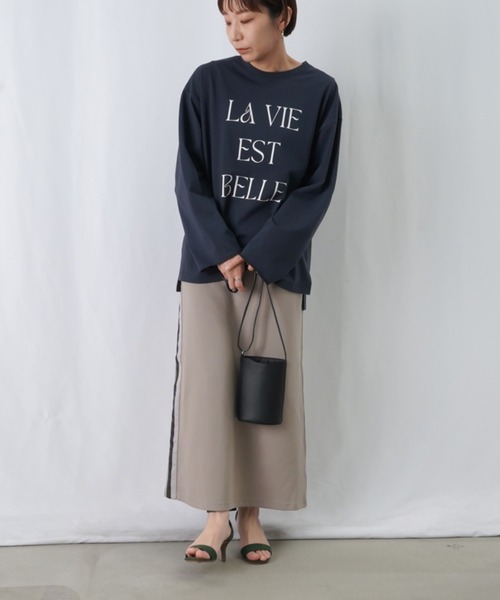 LUCA/LADY LUCK LUCA(ルカ/レディラックルカ)の「LC/LLL ワイド袖ロゴロンT(Tシャツ/カットソー・レディース・オフホワイト/ライトカーキ/ネイビー・FREE)」の18枚目の写真