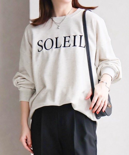 Social GIRL（ソーシャルガール）の「SOLEIL刺繍トレーナー（スウェット・レディース・ブラック/オートミール・FREE）」の2枚目の写真