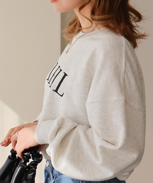 Social GIRL（ソーシャルガール）の「SOLEIL刺繍トレーナー（スウェット・レディース・ブラック/オートミール・FREE）」の9枚目の写真