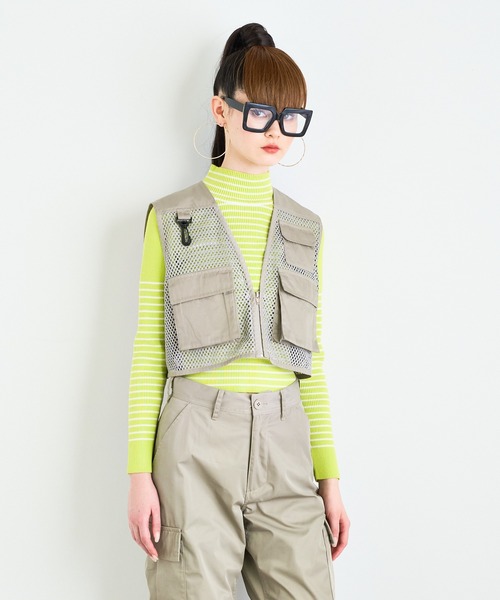 ANNA SUI NYC（アナ スイ エヌ ワイ シー）の「ANNA SUI NYC ショートフィッシングベスト（ベスト・レディース・ブラック/ホワイト/ベージュ・FREE）」の3枚目の写真