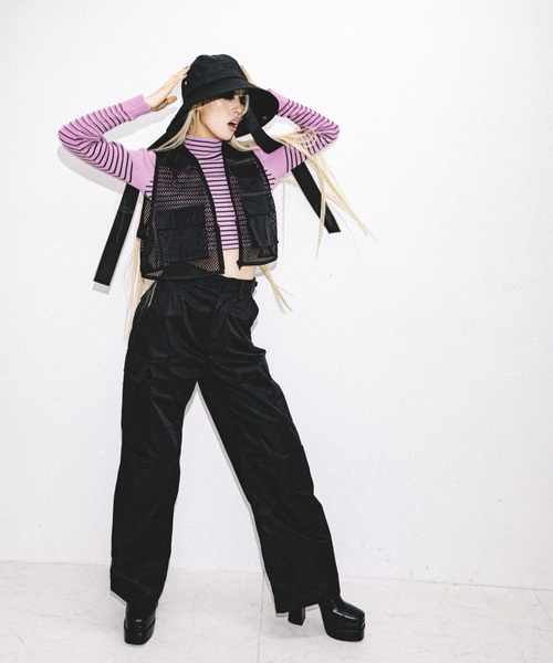 ANNA SUI NYC（アナ スイ エヌ ワイ シー）の「ANNA SUI NYC ショートフィッシングベスト（ベスト・レディース・ブラック/ホワイト/ベージュ・FREE）」の15枚目の写真