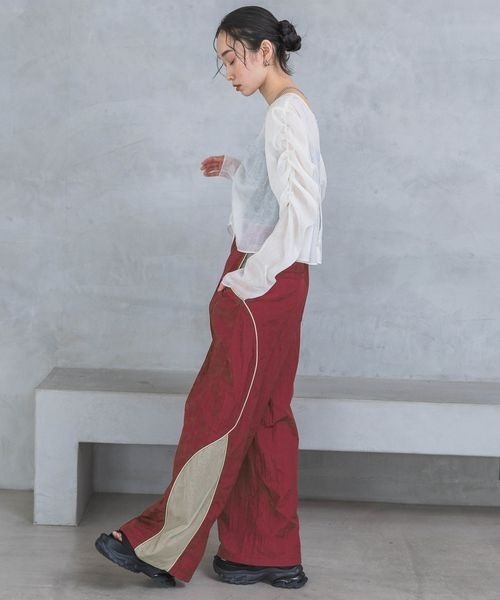 JEANASIS(ジーナシス)の「2WAYギャザードロストブラウス/110892(シャツ/ブラウス・レディース・ホワイト/ブラック/グレー/ブラック系その他・FREE)」の18枚目の写真