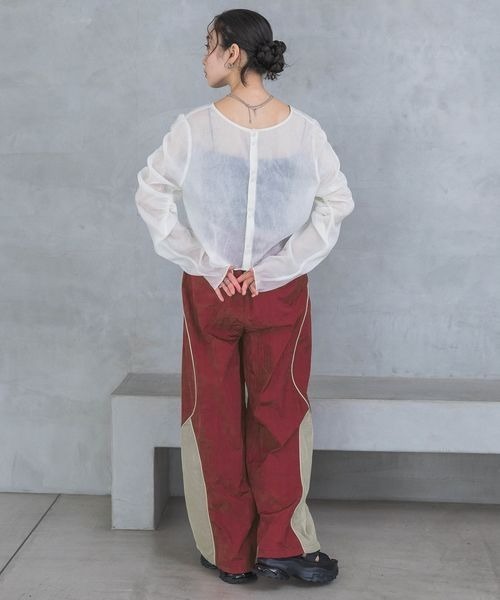 JEANASIS(ジーナシス)の「2WAYギャザードロストブラウス/110892(シャツ/ブラウス・レディース・ホワイト/ブラック/グレー/ブラック系その他・FREE)」の19枚目の写真