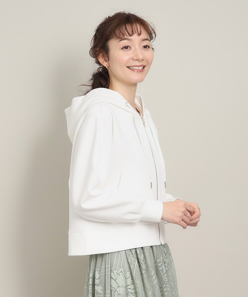 ITS'DEMO（イッツデモ）の「◆【シルエットきれい／フェミニン派にもおすすめ／サステナブル／リサイクルポリエステル使用】ダンボールパーカー（パーカー・レディース・ホワイト/グリーン系/ベビーピンク/ナチュラル・00）」の5枚目の写真