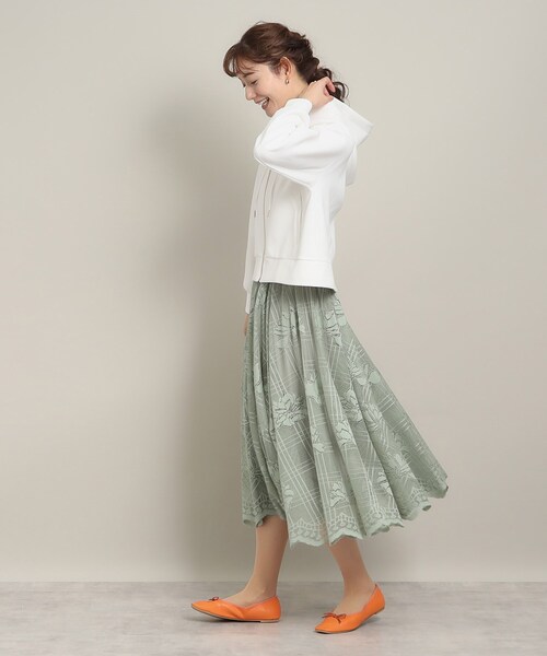 ITS'DEMO（イッツデモ）の「◆【シルエットきれい／フェミニン派にもおすすめ／サステナブル／リサイクルポリエステル使用】ダンボールパーカー（パーカー・レディース・ホワイト/グリーン系/ベビーピンク/ナチュラル・00）」の7枚目の写真