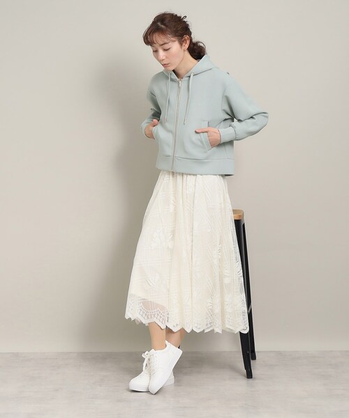 ITS'DEMO（イッツデモ）の「◆【シルエットきれい／フェミニン派にもおすすめ／サステナブル／リサイクルポリエステル使用】ダンボールパーカー（パーカー・レディース・ホワイト/グリーン系/ベビーピンク/ナチュラル・00）」の10枚目の写真