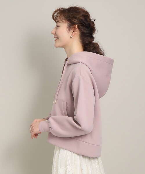 ITS'DEMO（イッツデモ）の「◆【シルエットきれい／フェミニン派にもおすすめ／サステナブル／リサイクルポリエステル使用】ダンボールパーカー（パーカー・レディース・ホワイト/グリーン系/ベビーピンク/ナチュラル・00）」の22枚目の写真