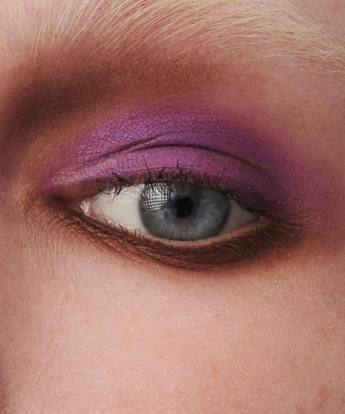 ダイメンションズ マルチエフェクト アイシャドウ（アイシャドウ