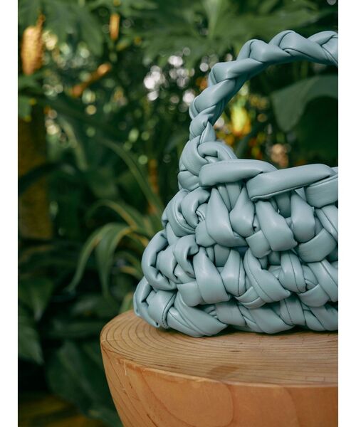 LAGUNAMOON（ラグナムーン）の「ブレードミドルトート（ハンドバッグ・レディース・クリーム/ライトブルー/ブラック・FREE）」の4枚目の写真