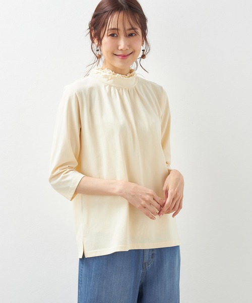 Petit Honfleur(プチオンフルール)の「レースシャーリングプルオーバー(Tシャツ/カットソー・レディース・イエロー/アイボリー/ブラック・M/L)」の3枚目の写真
