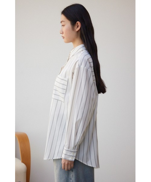 AZUL by moussy(アズールバイマウジー)の「ベーシックオーバーシャツ(シャツ/ブラウス・レディース・サックスブルー/オフホワイト/ブルー系その他/ホワイト系その他・FREE)」の19枚目の写真