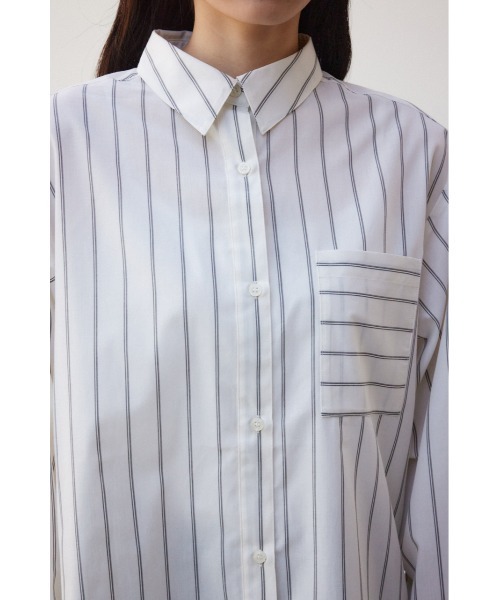 AZUL by moussy(アズールバイマウジー)の「ベーシックオーバーシャツ(シャツ/ブラウス・レディース・サックスブルー/オフホワイト/ブルー系その他/ホワイト系その他・FREE)」の21枚目の写真