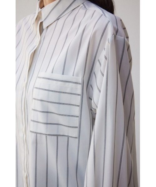 AZUL by moussy(アズールバイマウジー)の「ベーシックオーバーシャツ(シャツ/ブラウス・レディース・サックスブルー/オフホワイト/ブルー系その他/ホワイト系その他・FREE)」の22枚目の写真