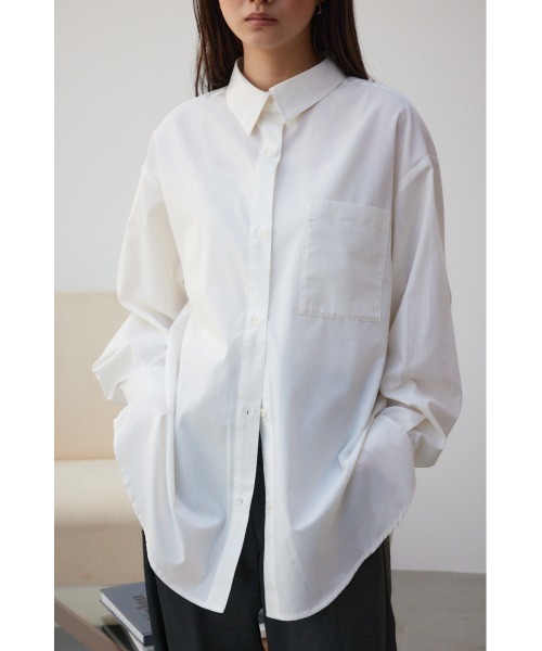 AZUL by moussy(アズールバイマウジー)の「ベーシックオーバーシャツ(シャツ/ブラウス・レディース・サックスブルー/オフホワイト/ブルー系その他/ホワイト系その他・FREE)」の5枚目の写真