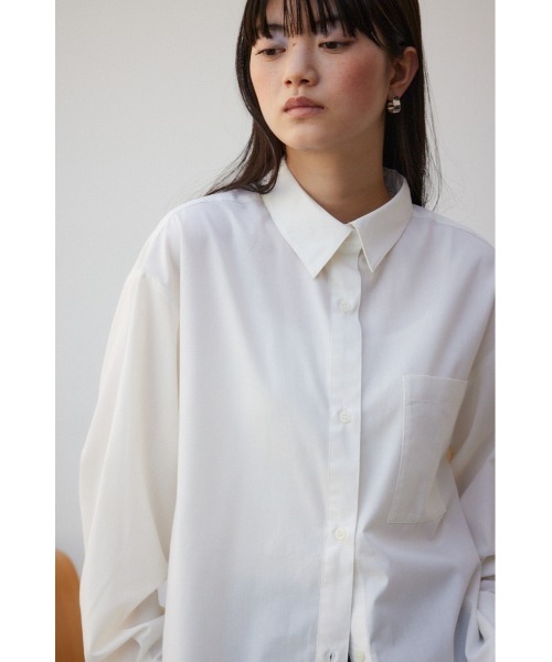 AZUL by moussy(アズールバイマウジー)の「ベーシックオーバーシャツ(シャツ/ブラウス・レディース・サックスブルー/オフホワイト/ブルー系その他/ホワイト系その他・FREE)」の6枚目の写真