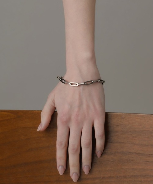 muku（ムク）の「金属アレルギー対応　2wayマンテルチェーンブレスレット/サージカルステンレス/316L（ブレスレット・レディース・シルバー/ゴールド・FREE）」の9枚目の写真